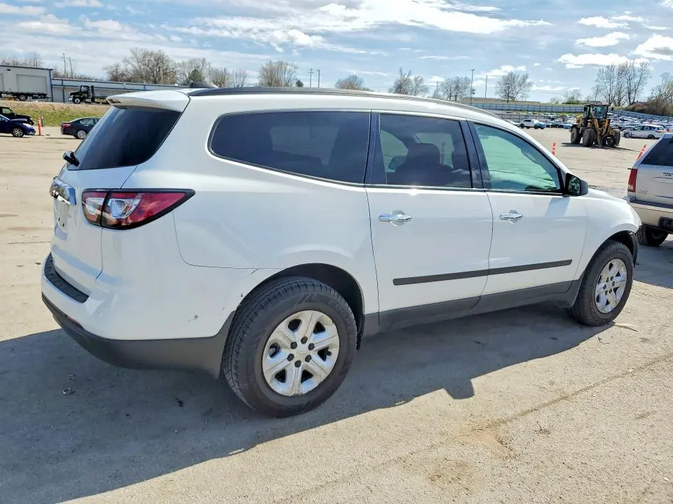 2017 CHEVROLET TRAVERSE LS  