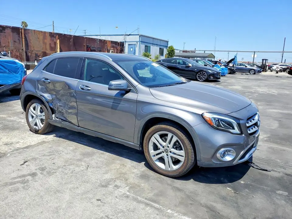 2019 MERCEDES-BENZ GLA 250  