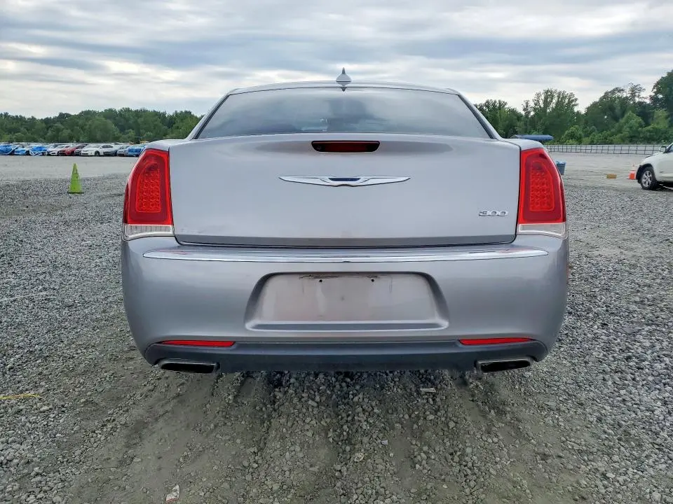 2018 CHRYSLER 300 LIMITED  