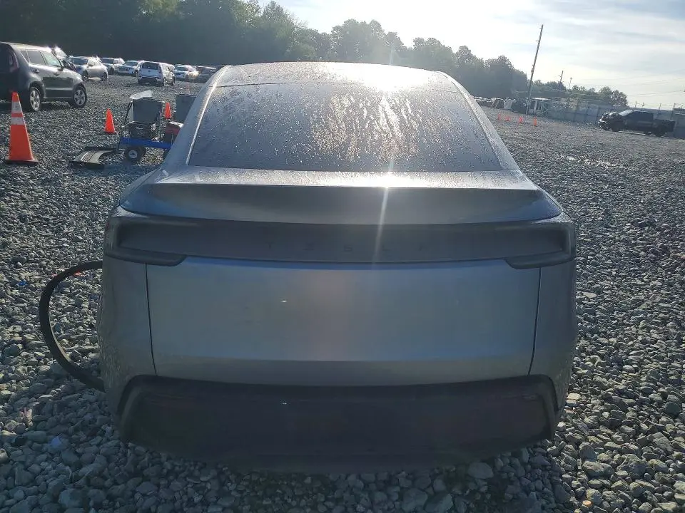 2026 TESLA MODEL Y   