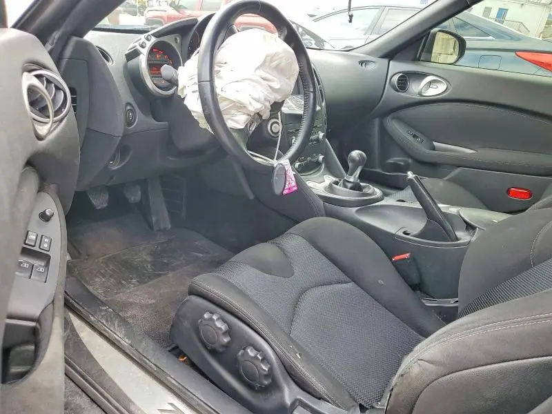 2015 NISSAN 370Z SPORT TECH  