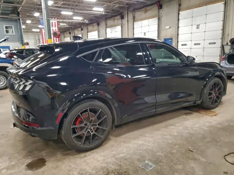 2022 FORD MUSTANG MACH-E GT  