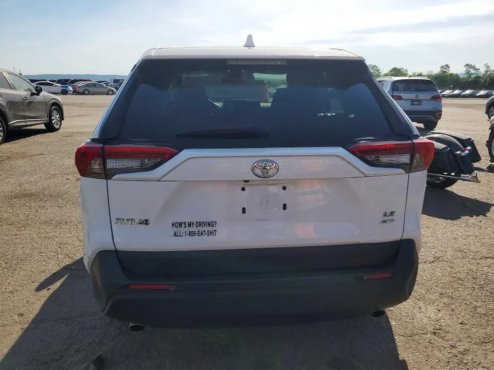 2023 TOYOTA RAV4 LE  