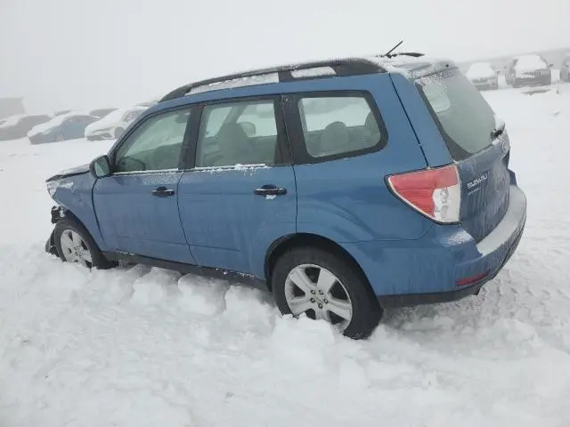2010 SUBARU FORESTER XS  