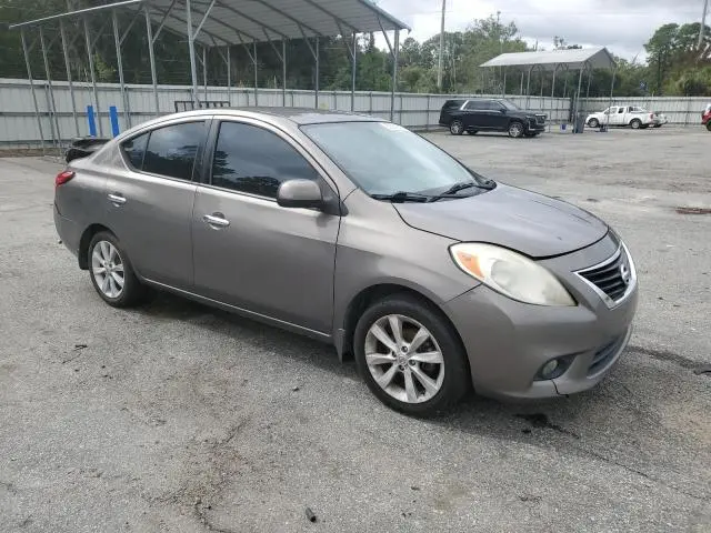2014 NISSAN VERSA