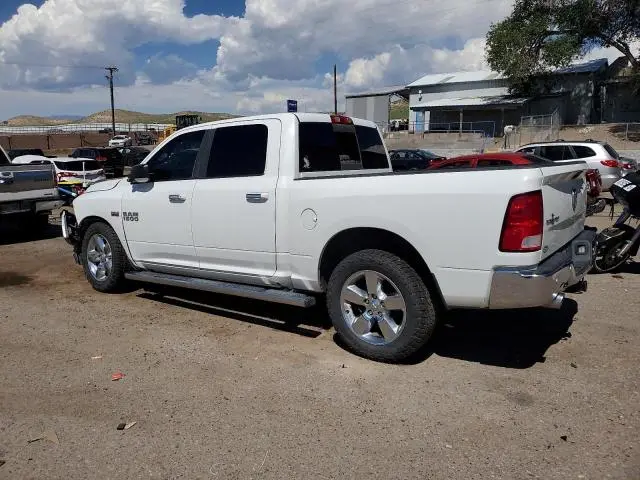 2016 RAM 1500 SLT  