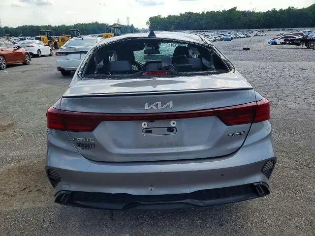 2024 KIA FORTE GT LINE  