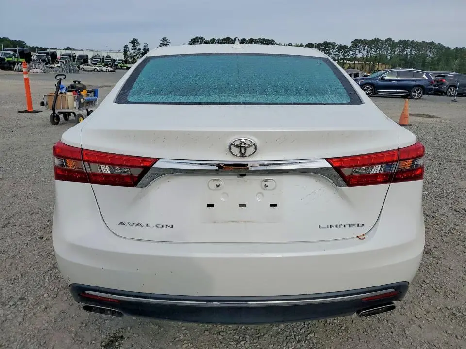 2017 TOYOTA AVALON LIMITED  