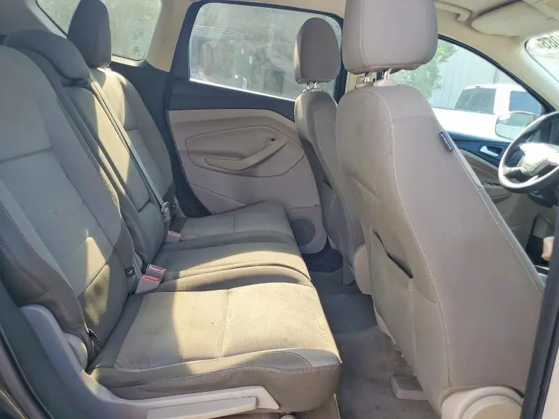 2015 FORD ESCAPE SE  