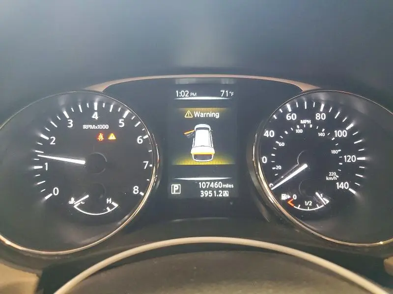 2016 NISSAN ROGUE SV  