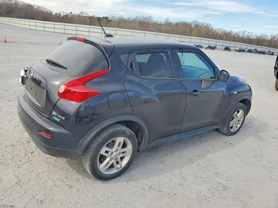 2012 NISSAN JUKE S  