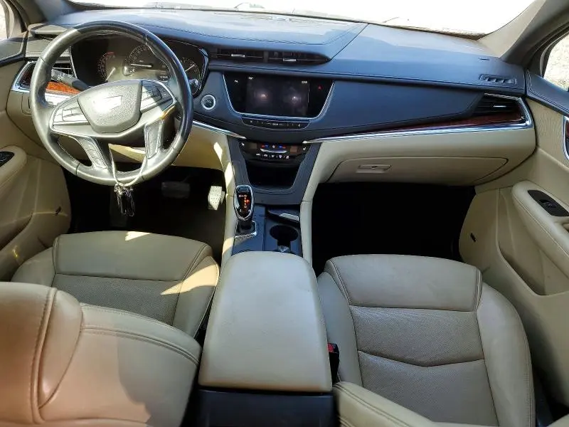 2019 CADILLAC XT5 LUXURY  