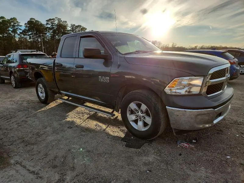 2015 RAM 1500 ST  