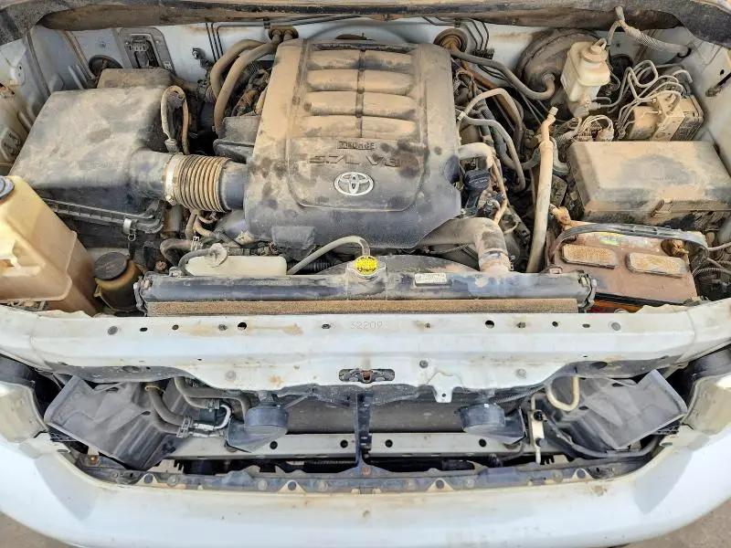 2013 TOYOTA TUNDRA CREWMAX SR5  