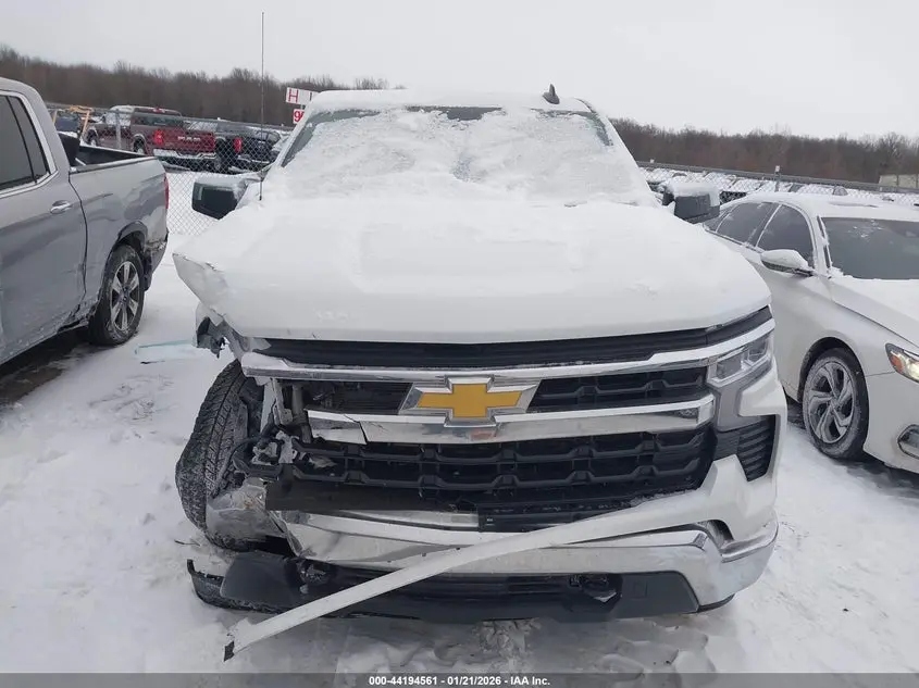 2025 CHEVROLET SILVERADO 1500 4WD  SHORT BED LT WITH 2FL