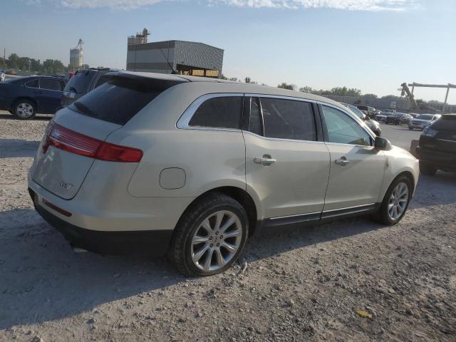 2014 LINCOLN MKT 