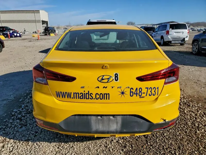 2020 HYUNDAI ELANTRA SE  