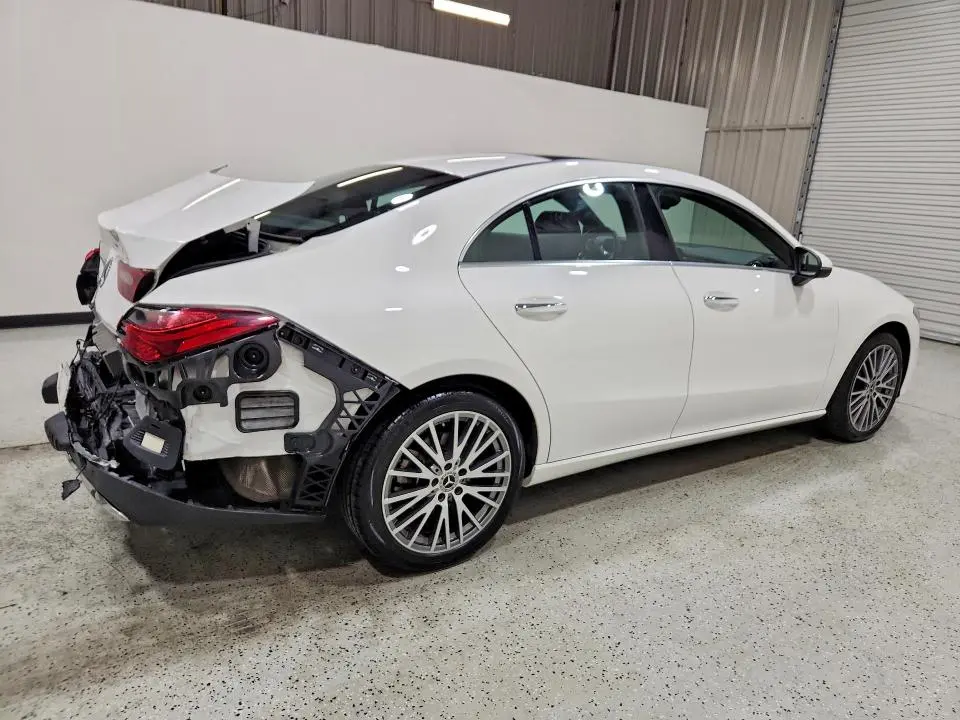 2025 MERCEDES-BENZ CLA 250  