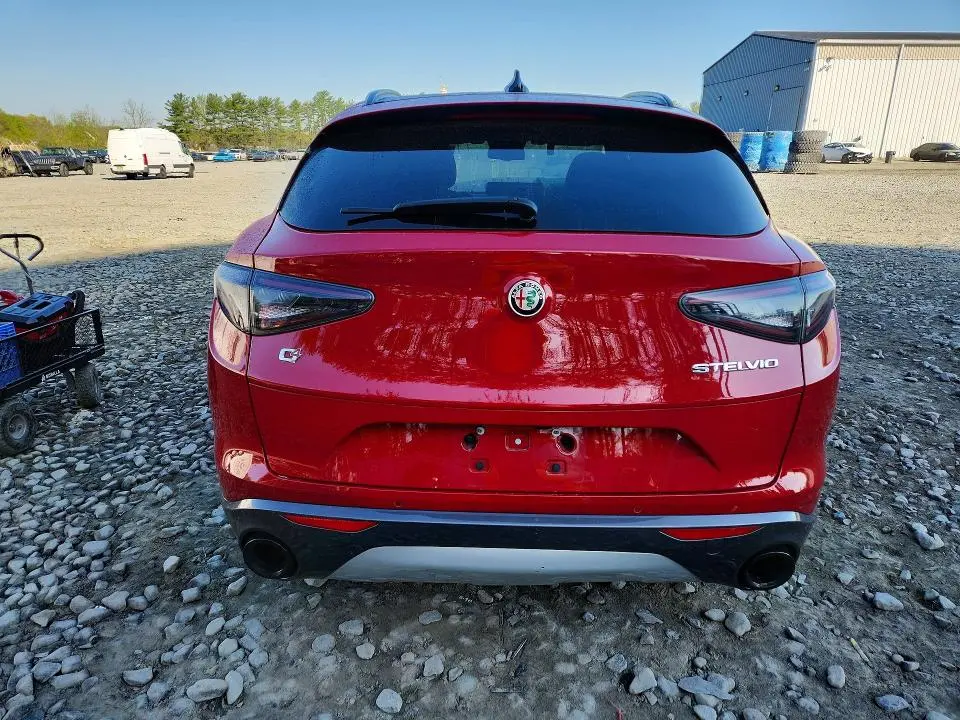 2024 ALFA ROMEO STELVIO TI  
