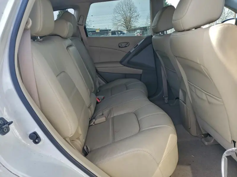 2012 NISSAN MURANO S  