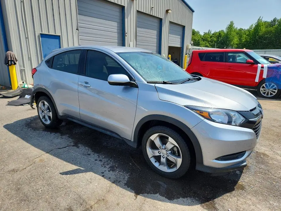 2017 HONDA HR-V LX  