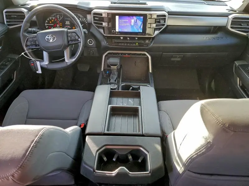 2023 TOYOTA TUNDRA CREWMAX SR  
