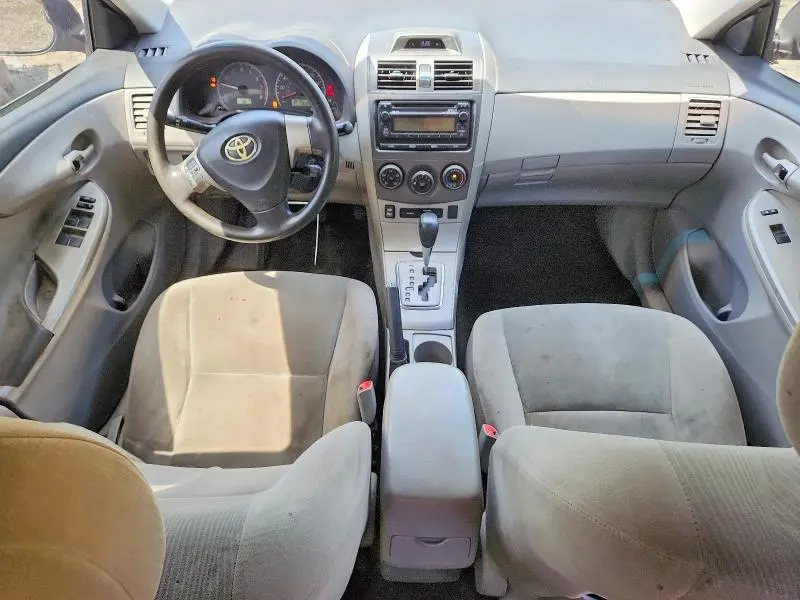 2012 TOYOTA COROLLA LE  