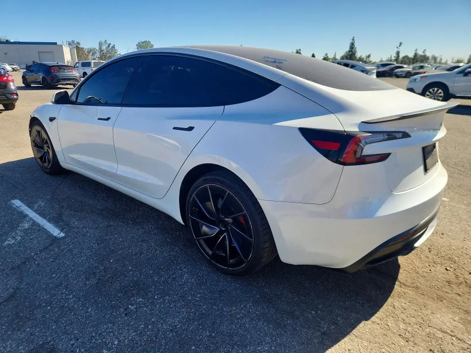 2024 TESLA MODEL 3   