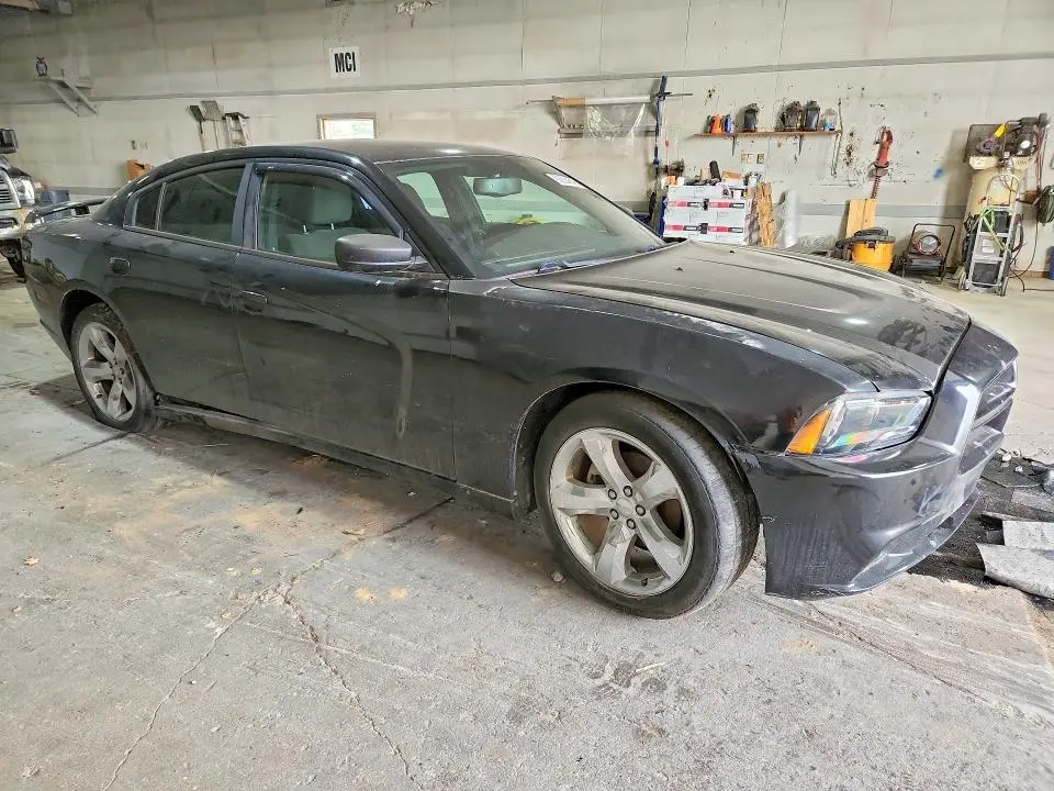 2012 DODGE CHARGER SXT  