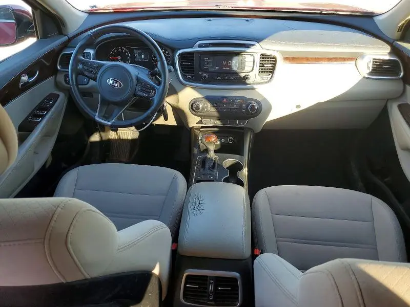 2016 KIA SORENTO LX  