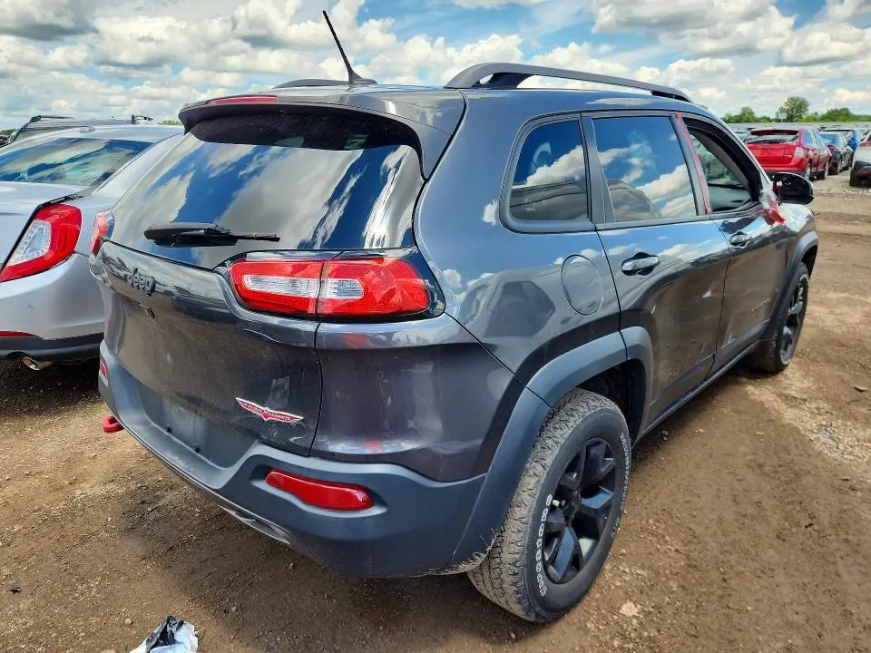 2015 JEEP CHEROKEE TRAILHAWK  