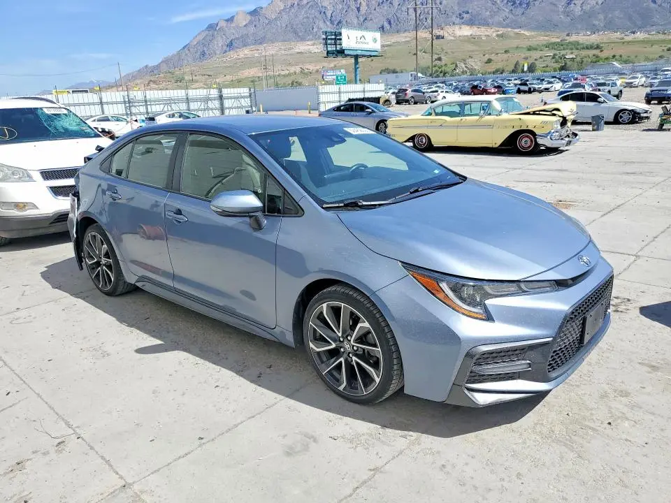 2022 TOYOTA COROLLA SE  