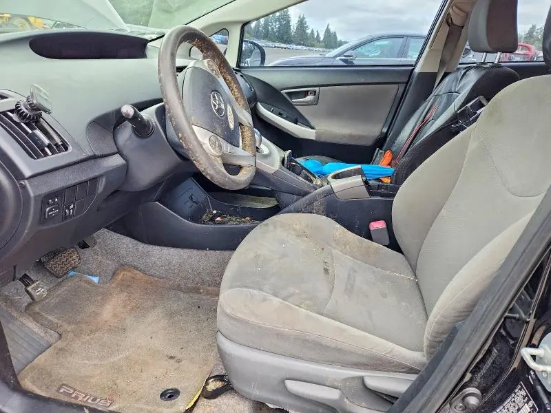 2013 TOYOTA PRIUS TWO  