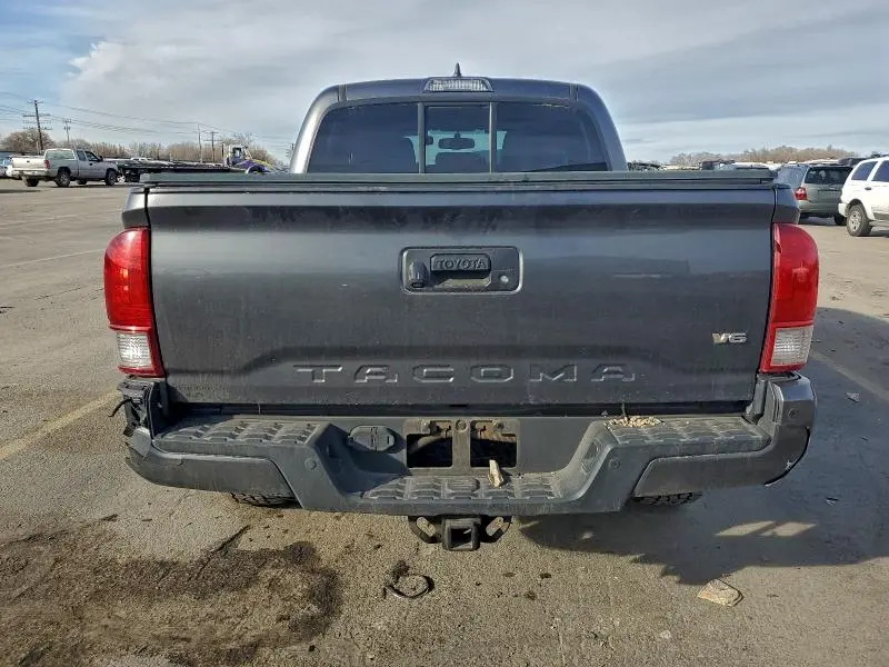 2016 TOYOTA TACOMA DOUBLE CAB  