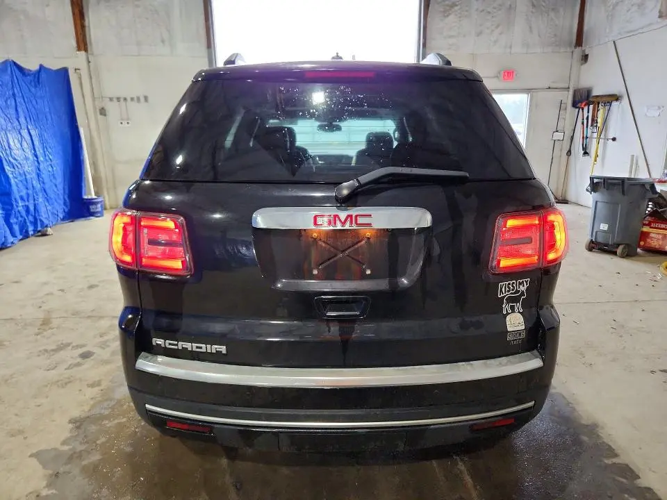 2016 GMC ACADIA SLT-1  