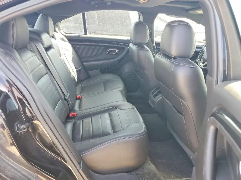 2016 FORD TAURUS SHO  