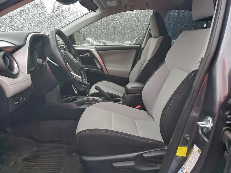 2017 TOYOTA RAV4 HV LE  