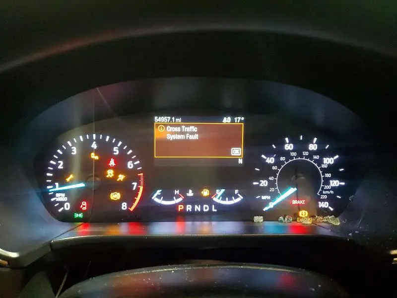 2020 FORD ESCAPE SE  