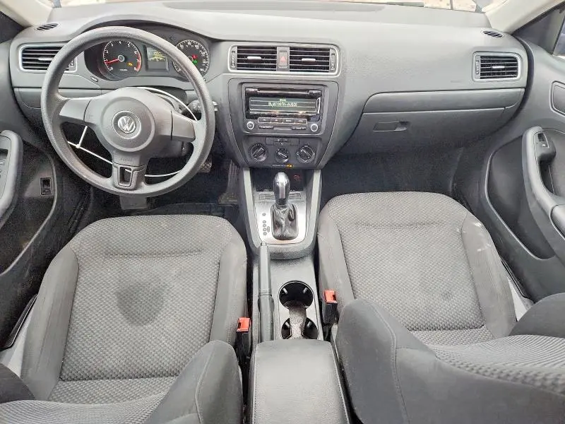 2014 VOLKSWAGEN JETTA BASE  