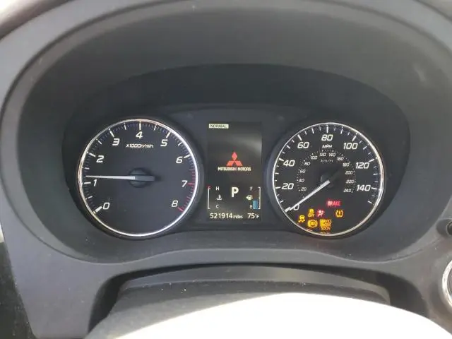 2015 MITSUBISHI OUTLANDER SE  