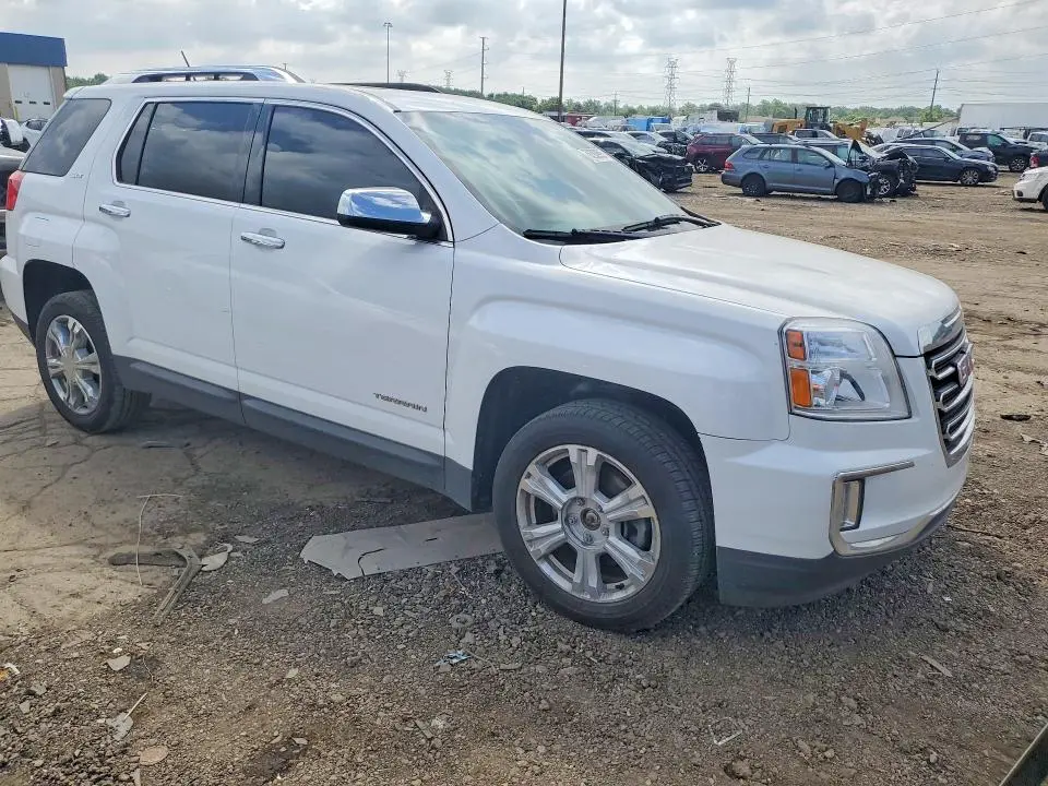 2017 GMC TERRAIN SLT  