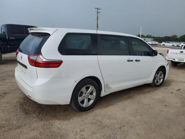 2017 TOYOTA SIENNA   
