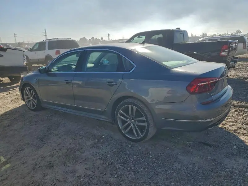 2017 VOLKSWAGEN PASSAT R-LINE  