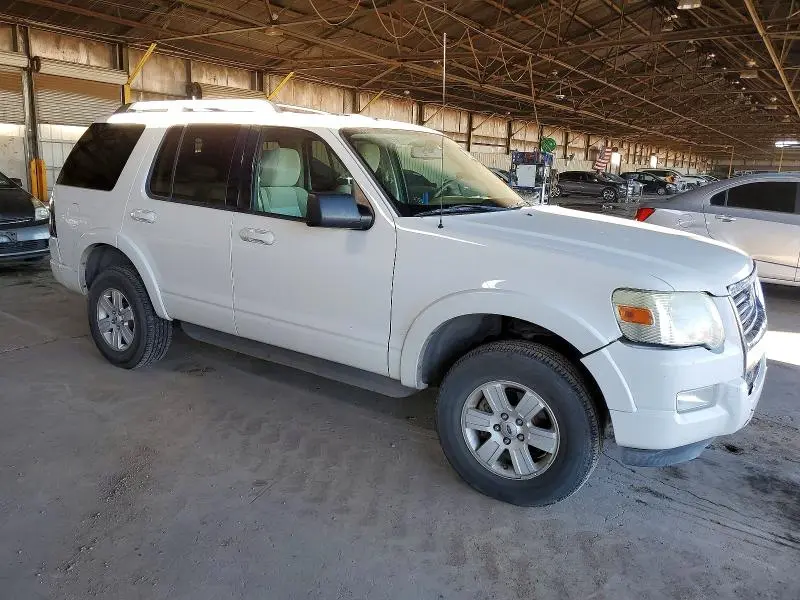 2010 FORD EXPLORER XLT  