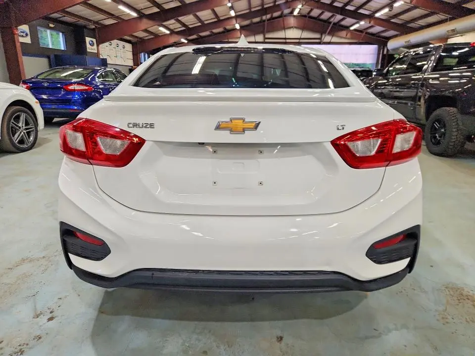 2016 CHEVROLET CRUZE LT  