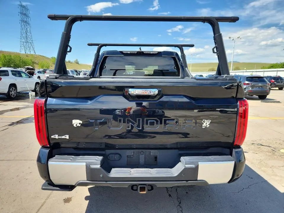 2024 TOYOTA TUNDRA CREWMAX LIMITED  