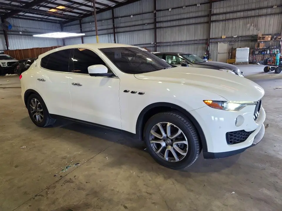 2018 MASERATI LEVANTE   