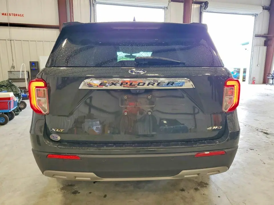 2022 FORD EXPLORER XLT  