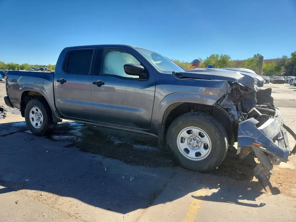2024 NISSAN FRONTIER S  