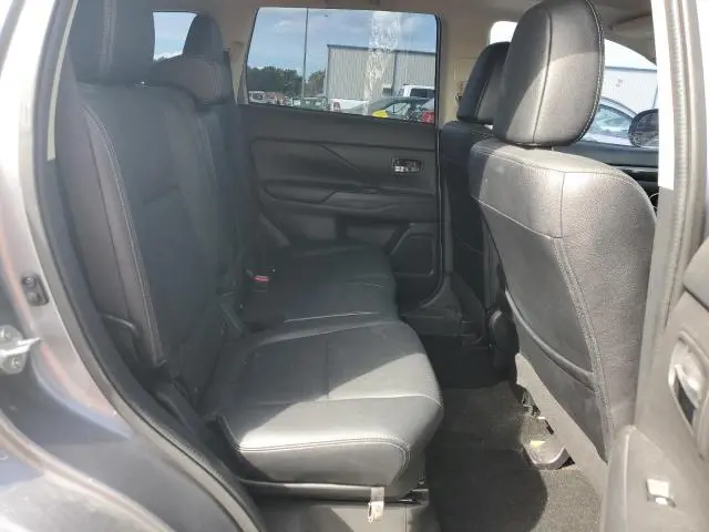 2018 MITSUBISHI OUTLANDER SE  